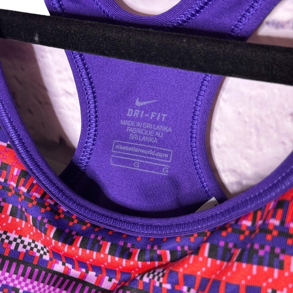 Nike Pro | Dri-Fit Sports Bra | Vibrant Pattern | Size Large (G) - Picture 4 of 4